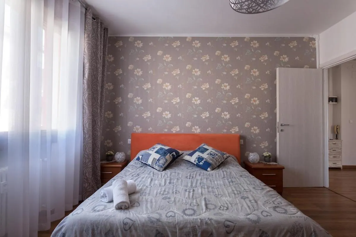 Stella Apartment 10 Minutes From Venecia