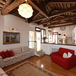 Apartment Bellissima Casa Vicino Biennale Grande Terrazza !, Venedig