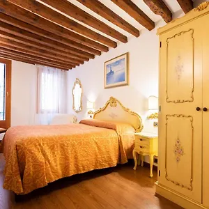 Apartamento Ca' Pinelli, Venecia