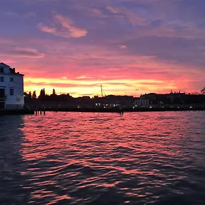 Apartamento Harry's Canal View, Venecia