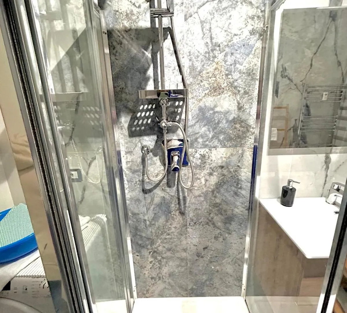 Stella Apartment 10 Minutes From 베니스